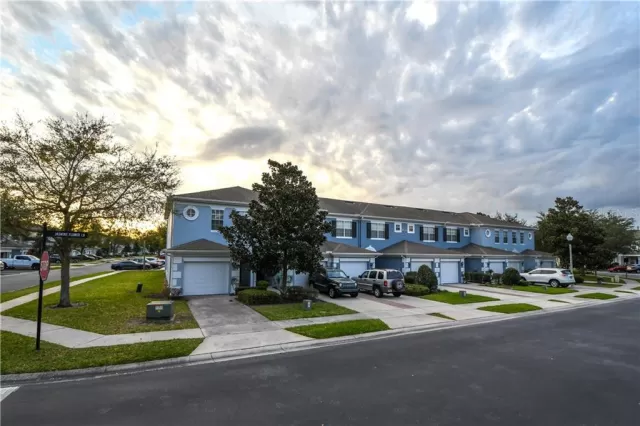 MLS: S5030737 Condo For Sale