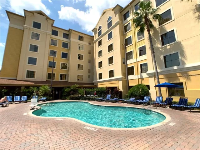 MLS: S5031388 Condo For Sale