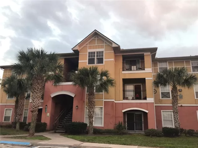 MLS: S5032646 Condo For Sale