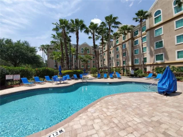 MLS: S5032915 Condo For Sale