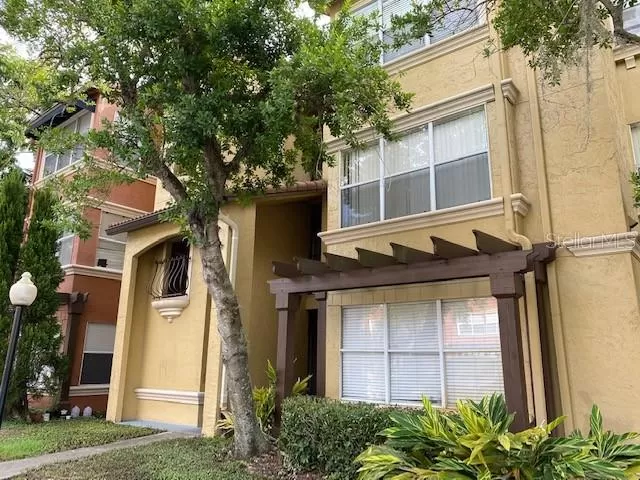 MLS: S5039278 Condo For Sale