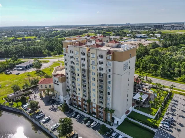 MLS: S5039378 Condo For Sale