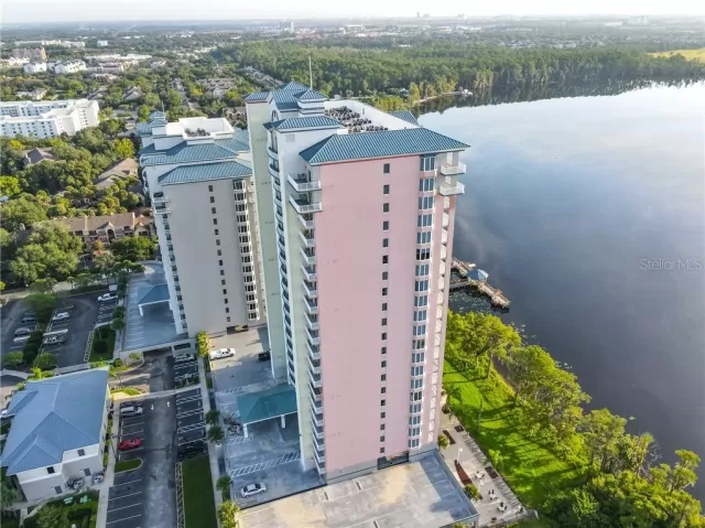 MLS: S5039383 Condo For Sale