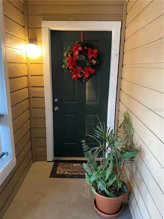 MLS: S5044611 Condo For Sale