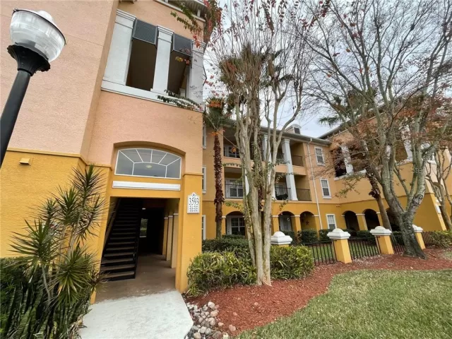 MLS: S5044936 Condo For Sale