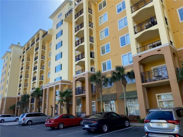 MLS: S5047212 Condo For Sale