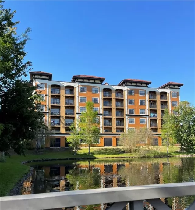 MLS: S5047787 Condo For Sale