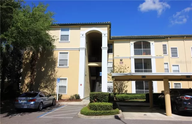 MLS: S5048294 Condo For Sale