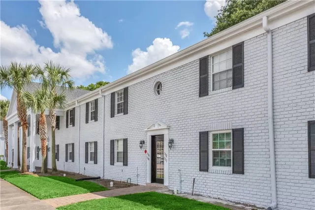 MLS: S5048555 Condo For Sale