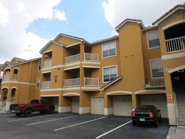 MLS: S5048994 Condo For Sale
