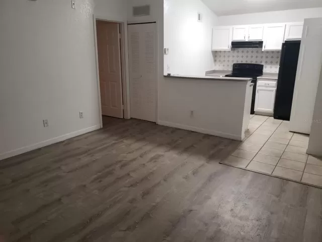 MLS: S5050198 Condo For Sale