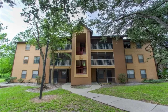 MLS: S5050438 Condo For Sale