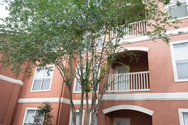 MLS: S5050722 Condo For Sale