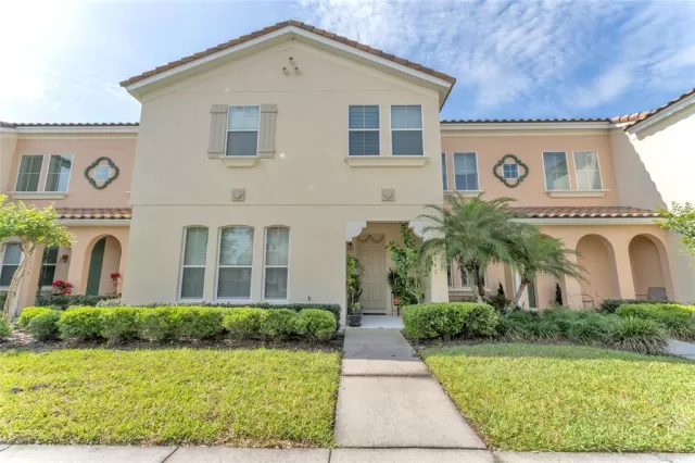 MLS: S5052556 Condo For Sale