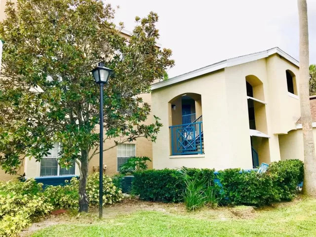 MLS: S5056038 Condo For Sale