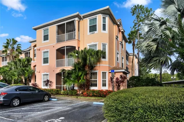 MLS: S5056258 Condo For Sale