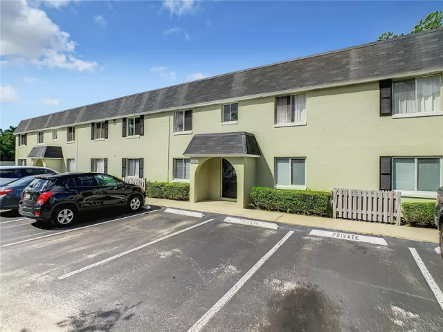 MLS: S5056526 Condo For Sale