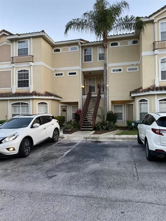MLS: S5057404 Condo For Sale