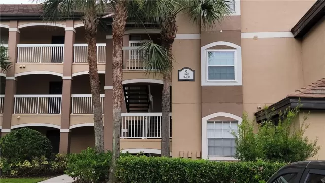 MLS: S5059174 Condo For Sale