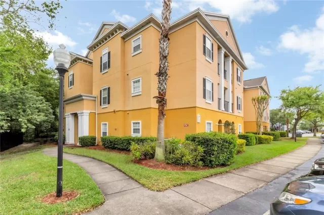 MLS: S5060526 Condo For Sale