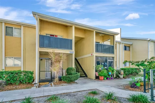 MLS: S5062275 Condo For Sale