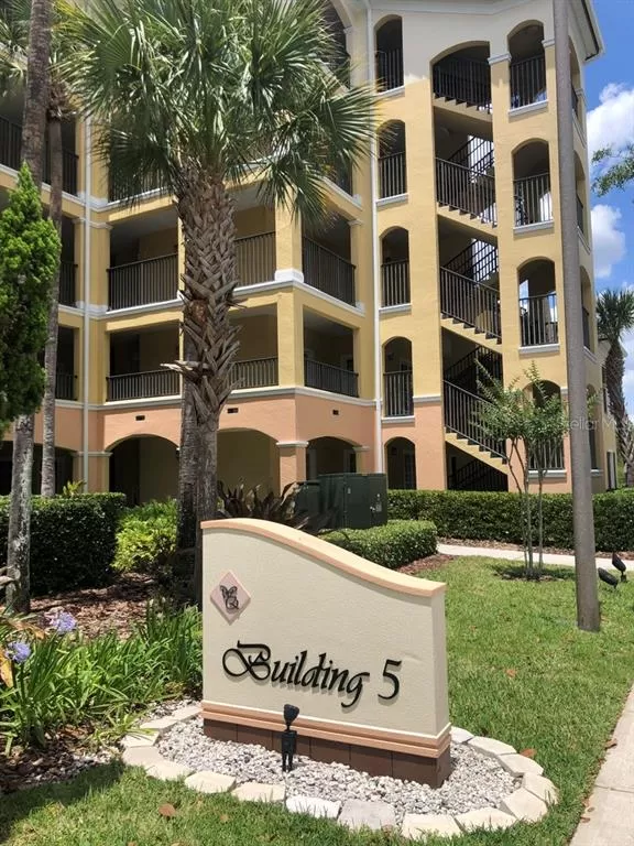 MLS: S5063086 Condo For Sale