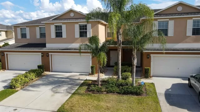 MLS: S5068094 Condo For Sale