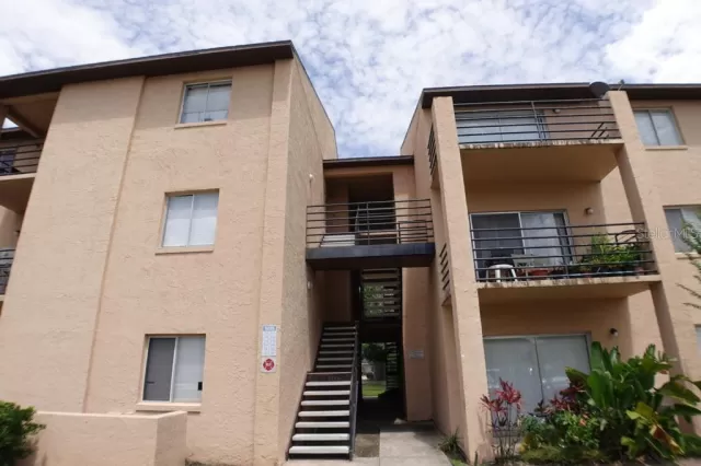 MLS: S5068318 Condo For Sale