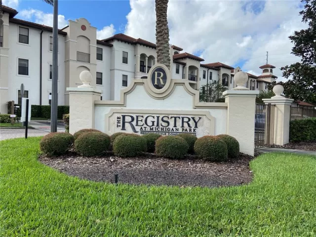 MLS: S5069271 Condo For Sale