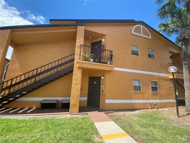 MLS: S5069695 Condo For Sale