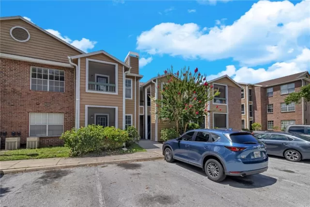 MLS: S5070973 Condo For Sale