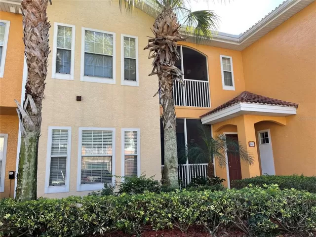 MLS: S5072042 Condo For Sale