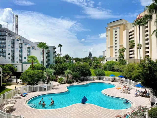 MLS: S5072832 Condo For Sale
