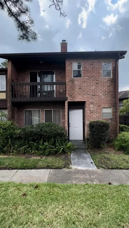 MLS: S5076302 Condo For Sale