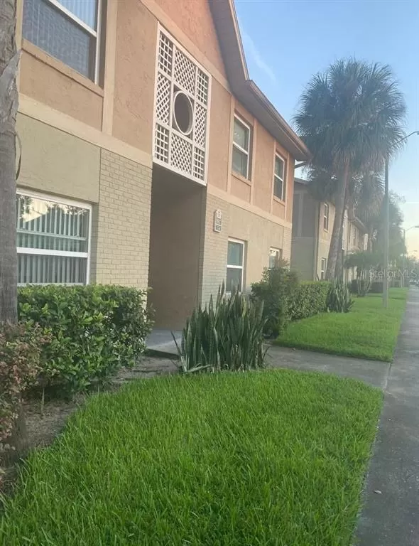 MLS: S5077251 Condo For Sale