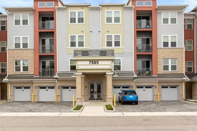 MLS: S5077417 Condo For Sale