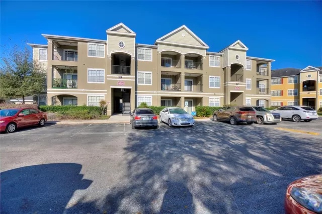MLS: S5078394 Condo For Sale