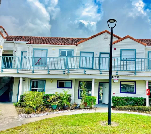 MLS: S5078997 Condo For Sale