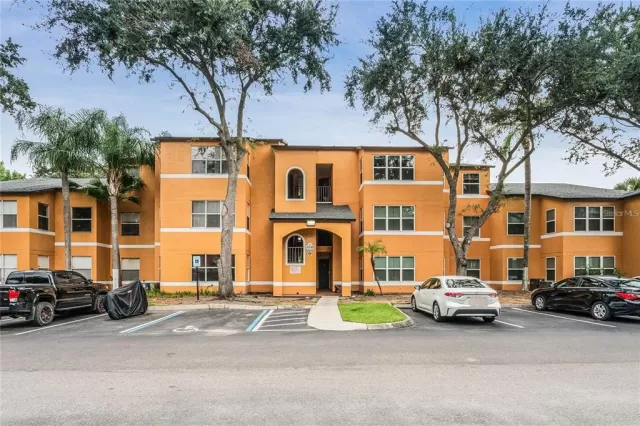MLS: S5081368 Condo For Sale