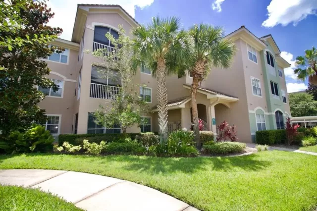 MLS: S5081429 Condo For Sale
