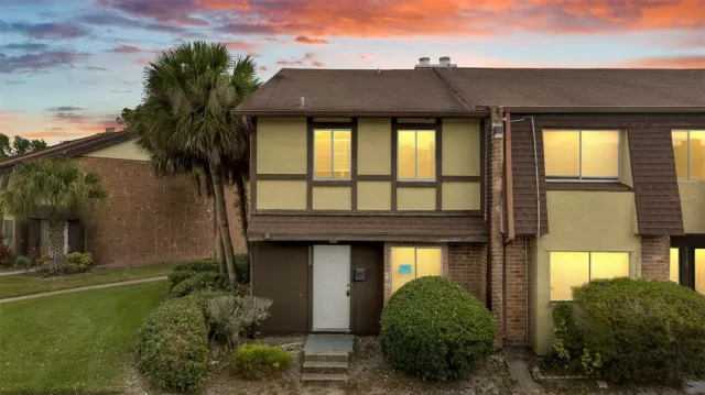 MLS: S5084078 Condo For Sale