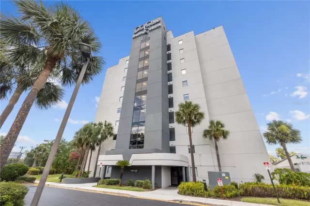 MLS: S5084791 Condo For Sale