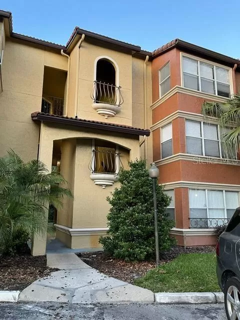 MLS: S5086397 Condo For Sale