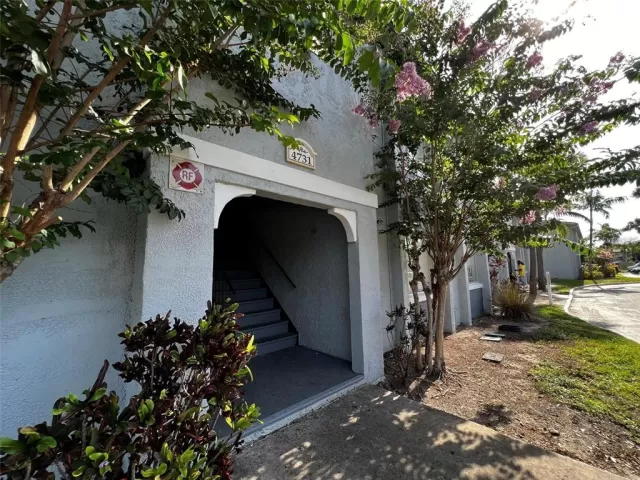 MLS: S5089886 Condo For Sale