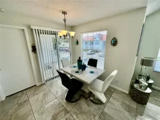 Photo #3: S5090349 Listing