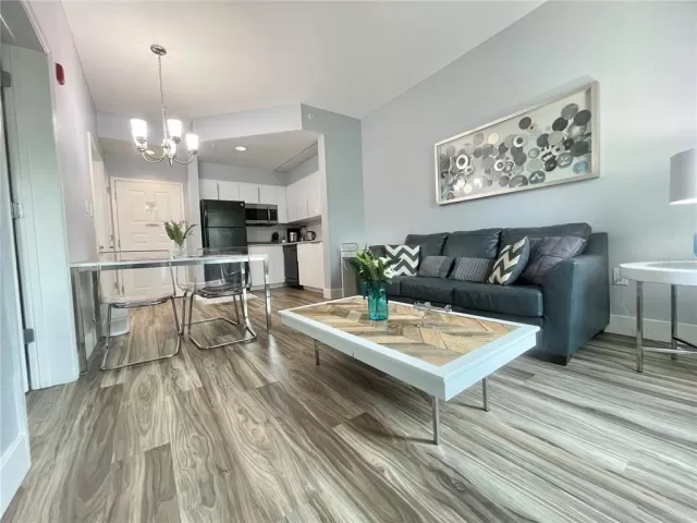 MLS: S5092446 Condo For Sale