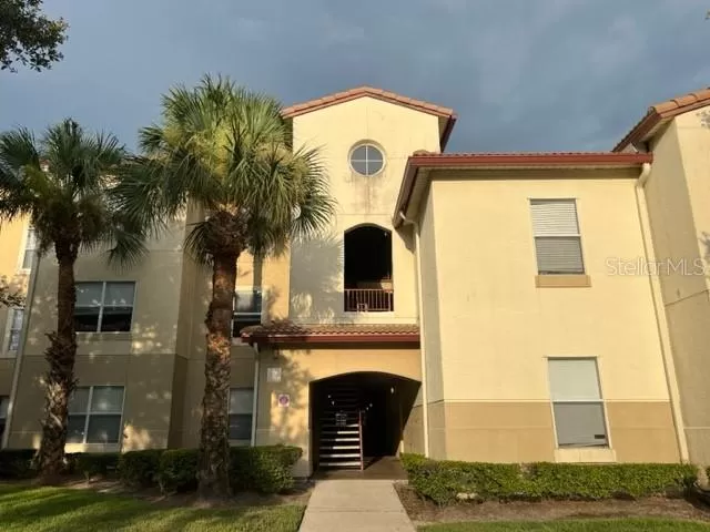 MLS: S5093989 Condo For Sale