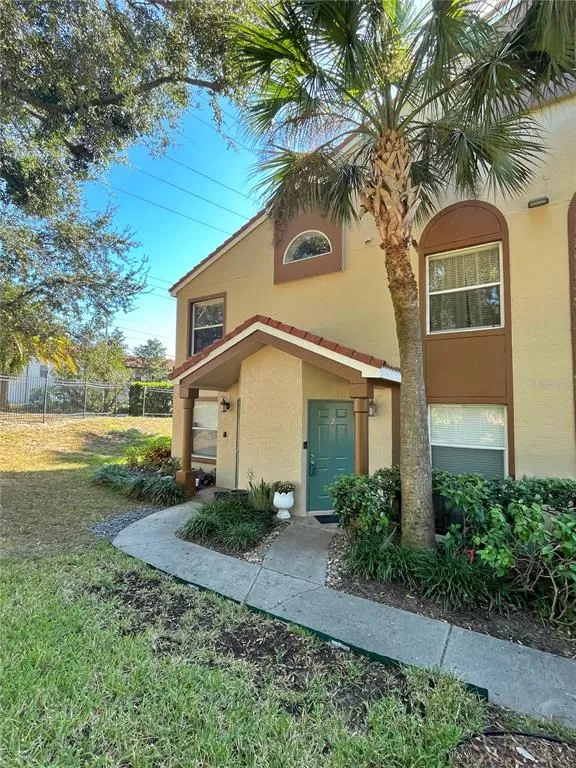 MLS: S5094558 Condo For Sale