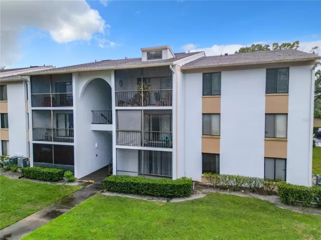 MLS: S5094959 Condo For Sale