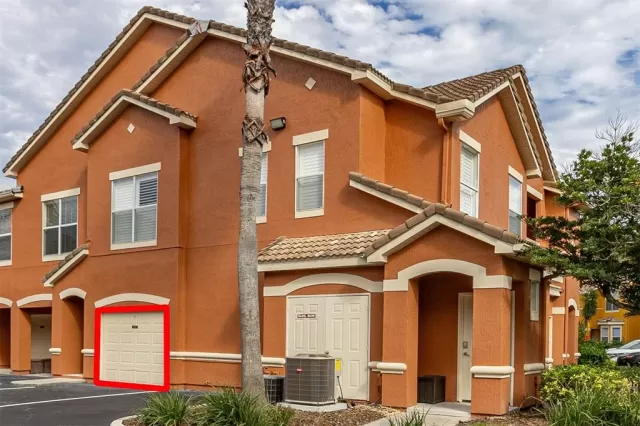 MLS: S5097499 Condo For Sale